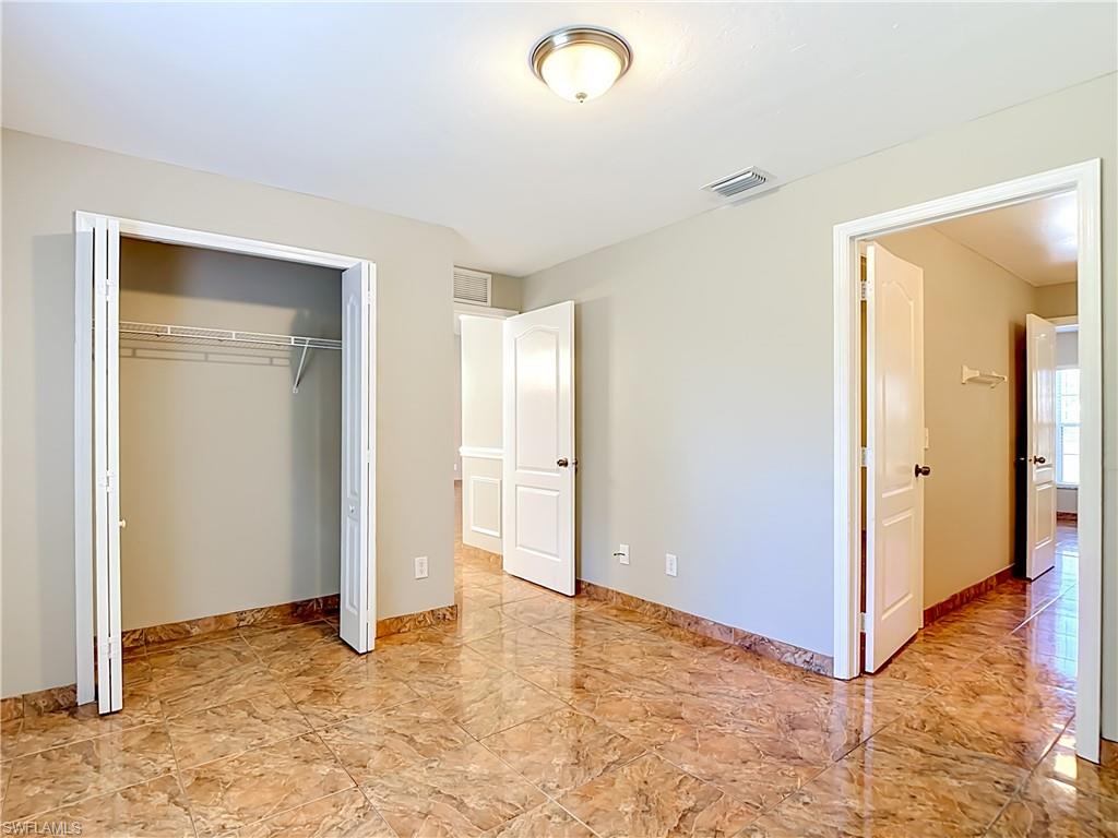 1066 Summa Blvd Property Photo 11