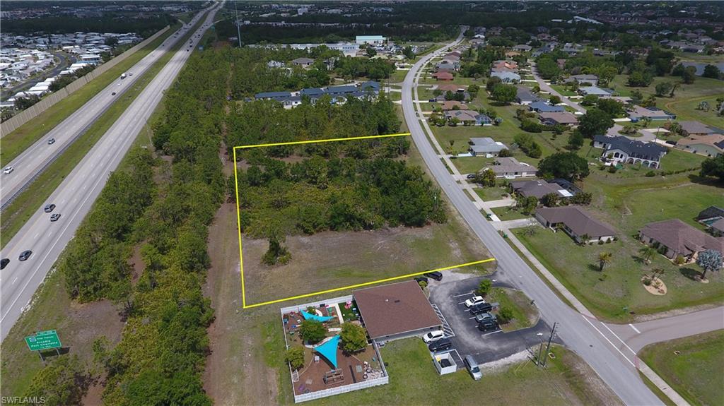 1249 Capricorn Blvd Property Photo 12