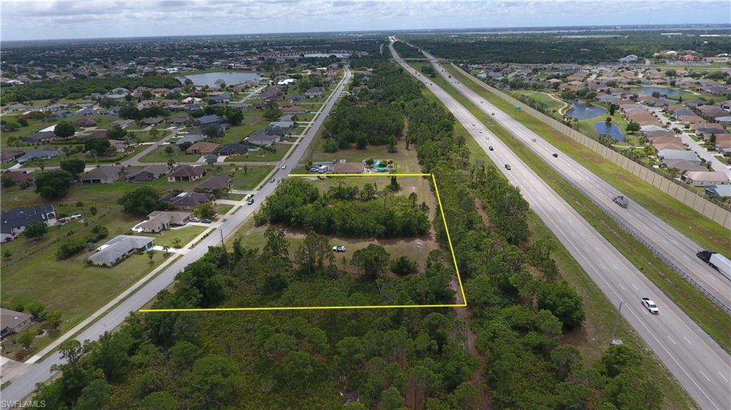 1249 Capricorn Blvd Property Photo 13