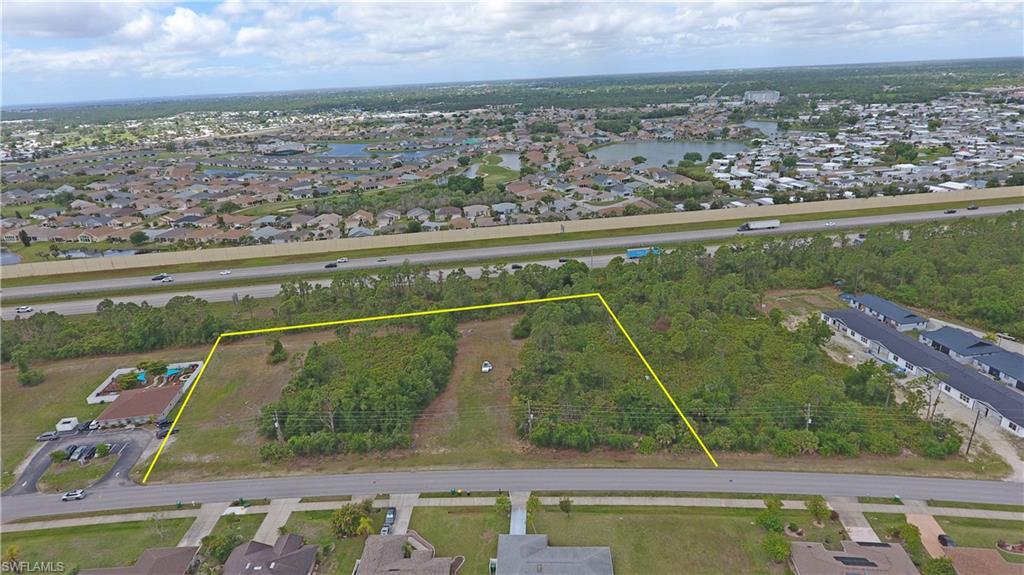 1249 Capricorn Blvd Property Photo 17