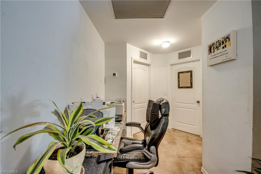 2807 51st St W Property Photo 30