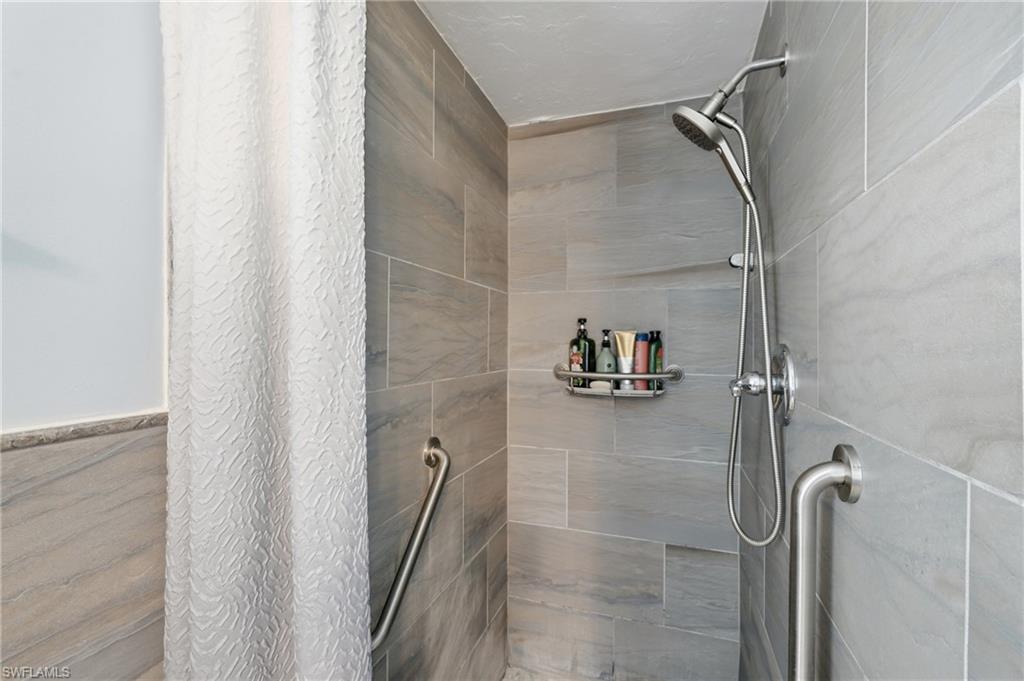 2501 Sw 52nd Ter Property Photo 21