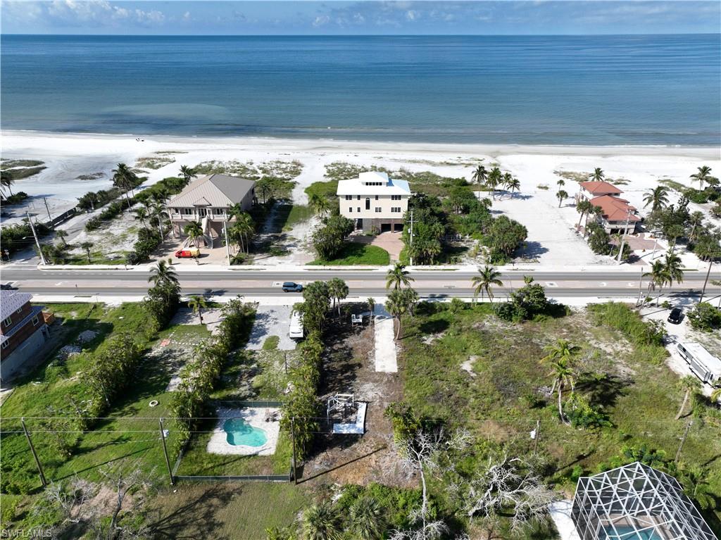 5851 Estero Blvd Property Photo 12