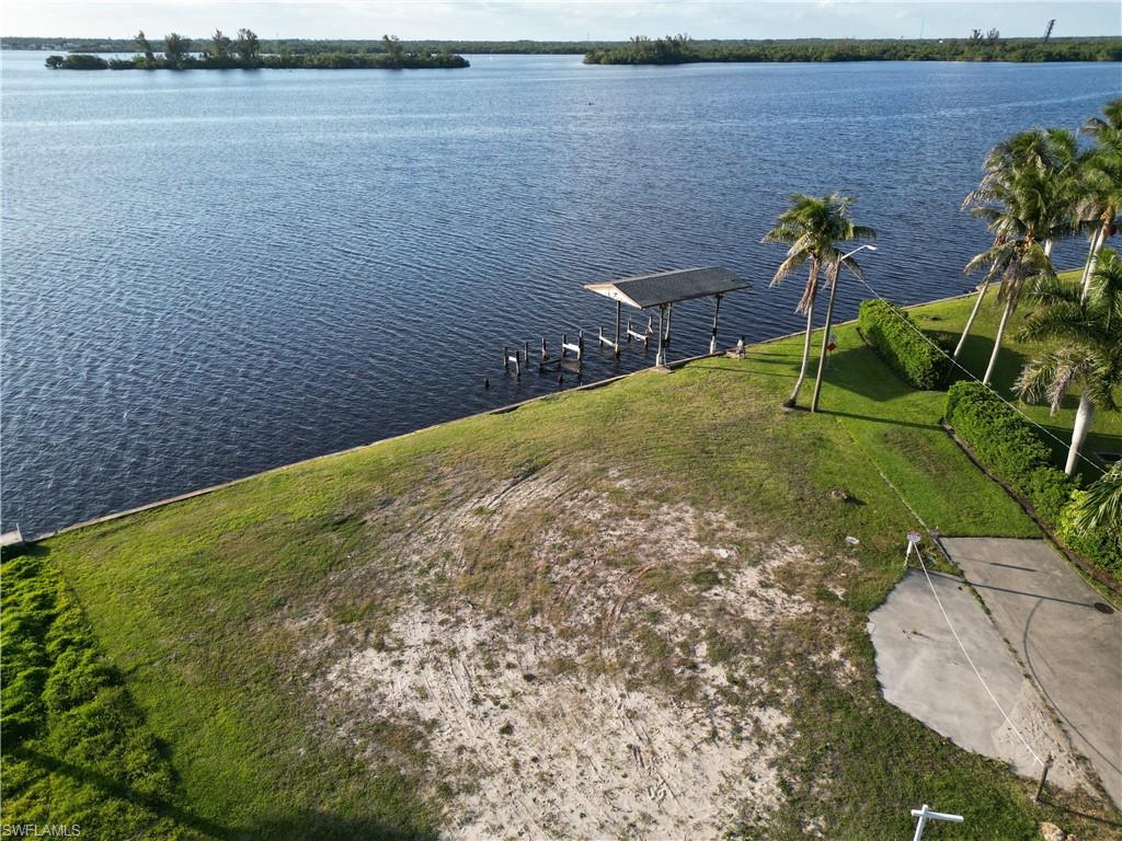 4567 E Riverside Dr Property Photo 10