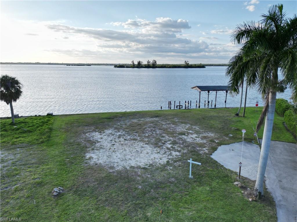 4567 E Riverside Dr Property Photo 14