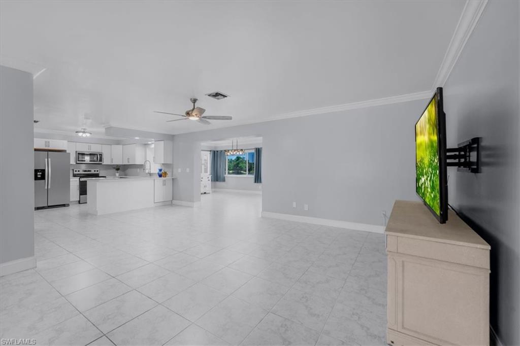3233 Shell Ln Property Photo 8