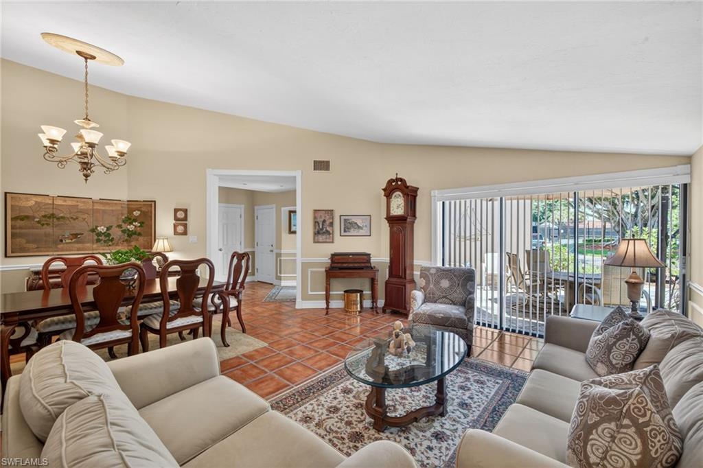 4516 Longboat Ln Property Photo 11