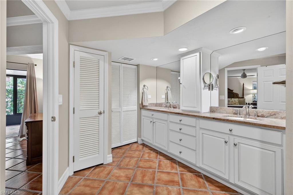 4516 Longboat Ln Property Photo 22