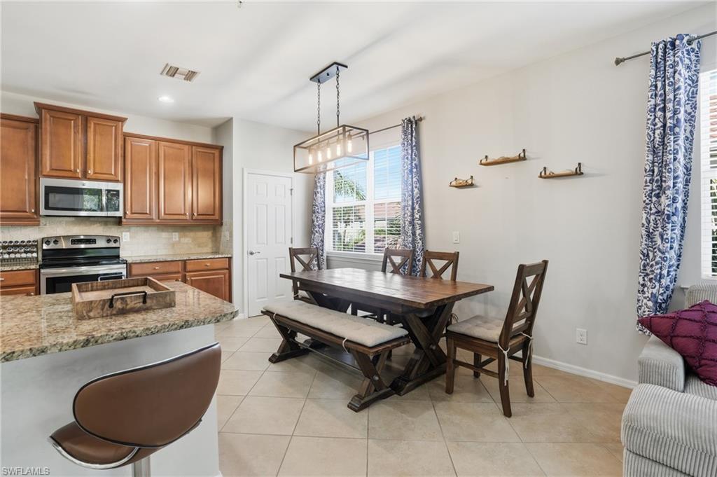 8515 Oakshade Cir 201 Property Photo 10
