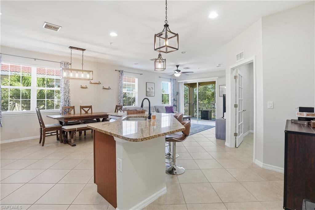 8515 Oakshade Cir 201 Property Photo 16