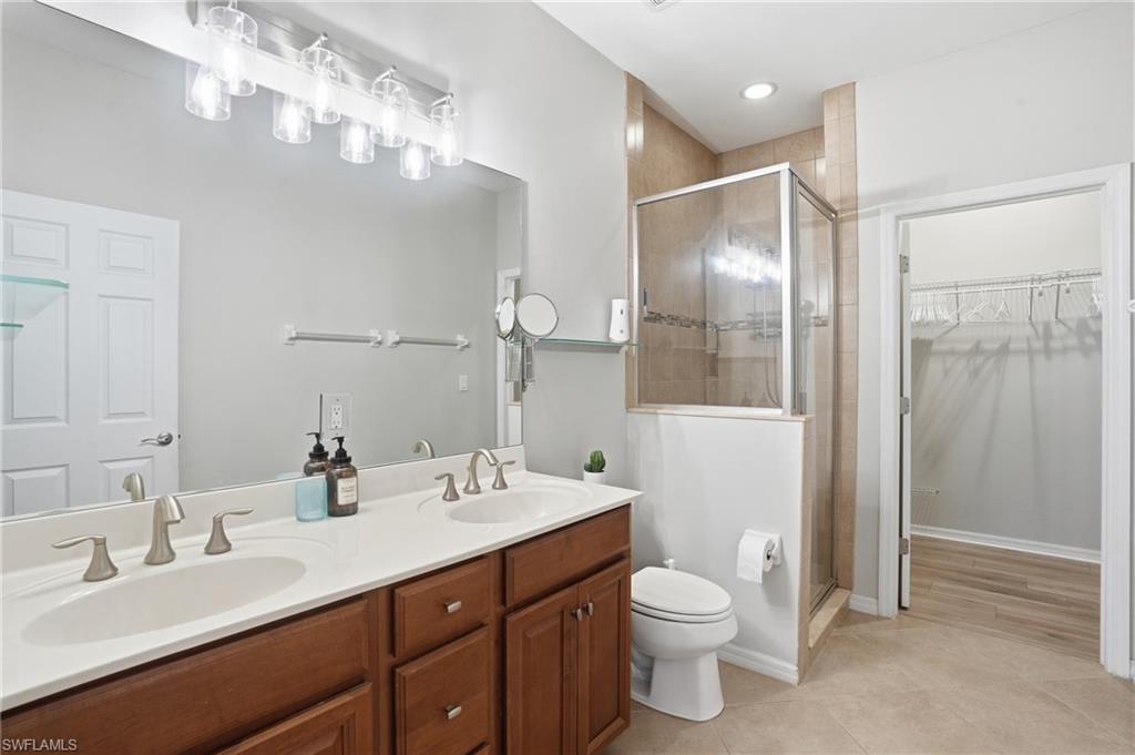 8515 Oakshade Cir 201 Property Photo 20