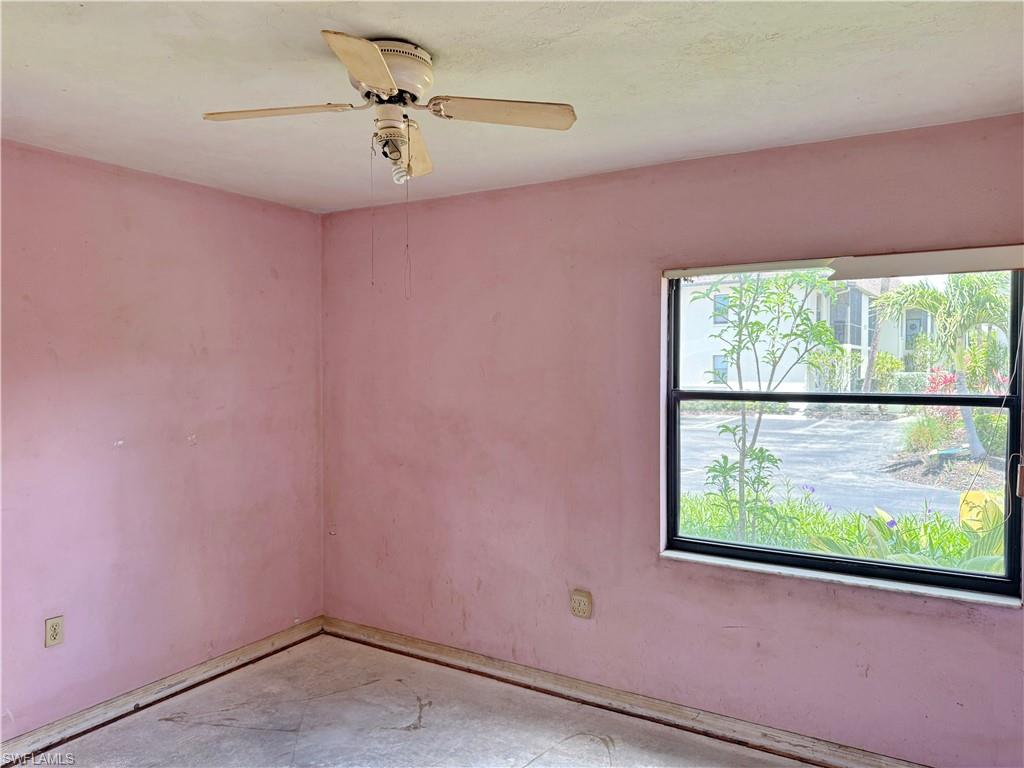 9305 Lake Park Dr 104 Property Photo 5