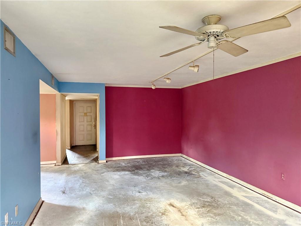 9305 Lake Park Dr 104 Property Photo 12