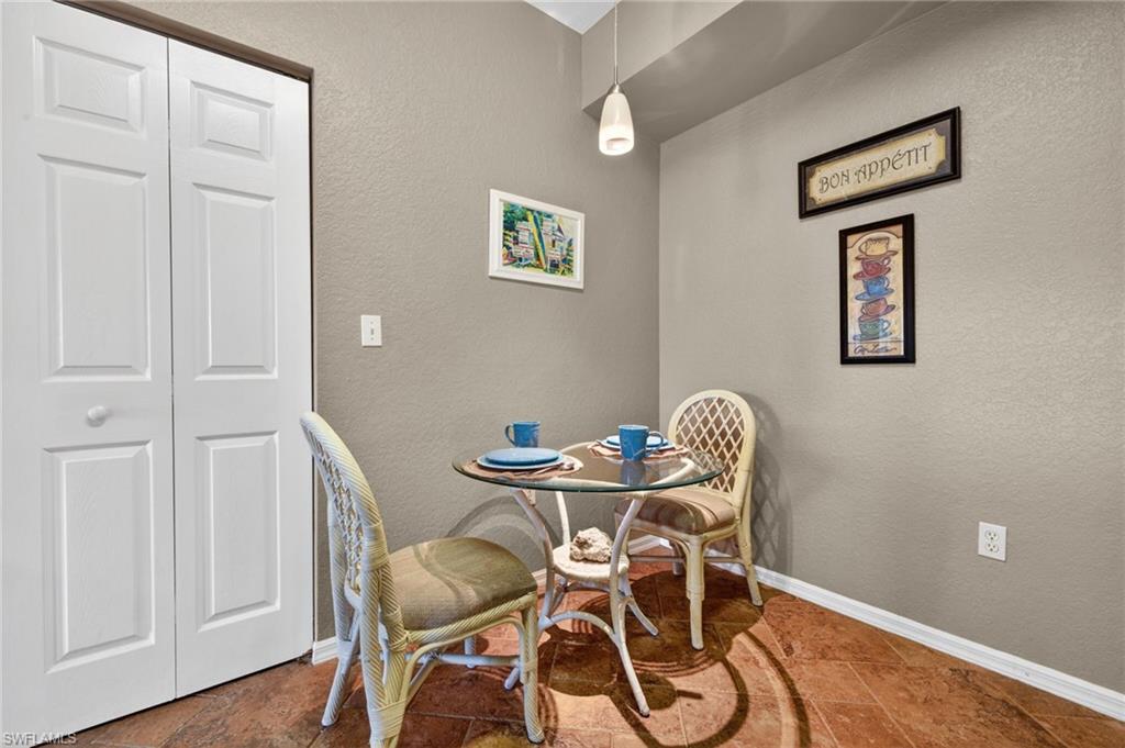 6361 Aragon Way 202 Property Photo 8