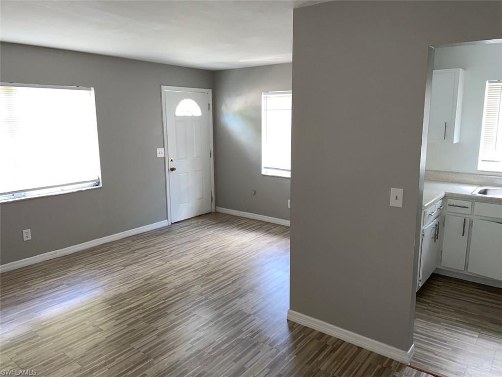 2243 Euclid Ave Property Photo 2