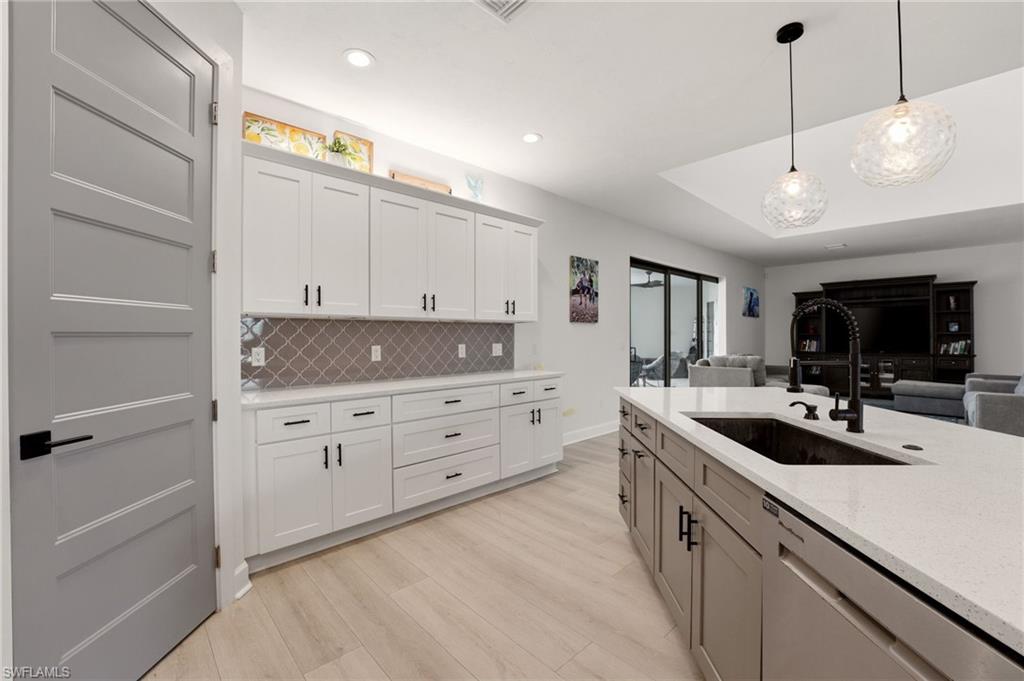 22833 Yellow Button Ln Property Photo 12
