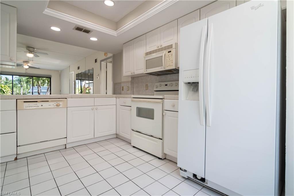 3914 Orange Grove Blvd 1 Property Photo 3