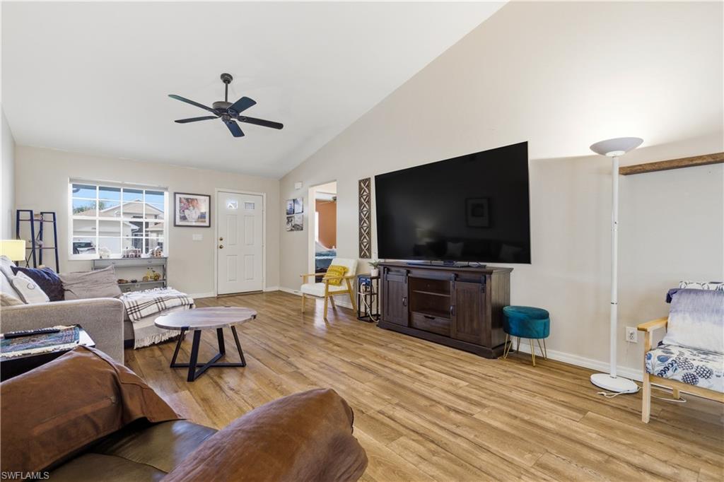 3902 Sabal Springs Blvd Property Photo 12