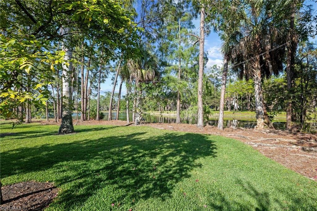 5700 Waxmyrtle Way Property Photo 9