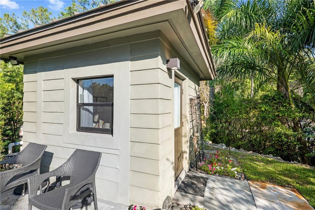 5700 Waxmyrtle Way Property Photo 10
