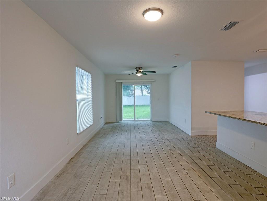 3874 Pearl St Property Photo 9