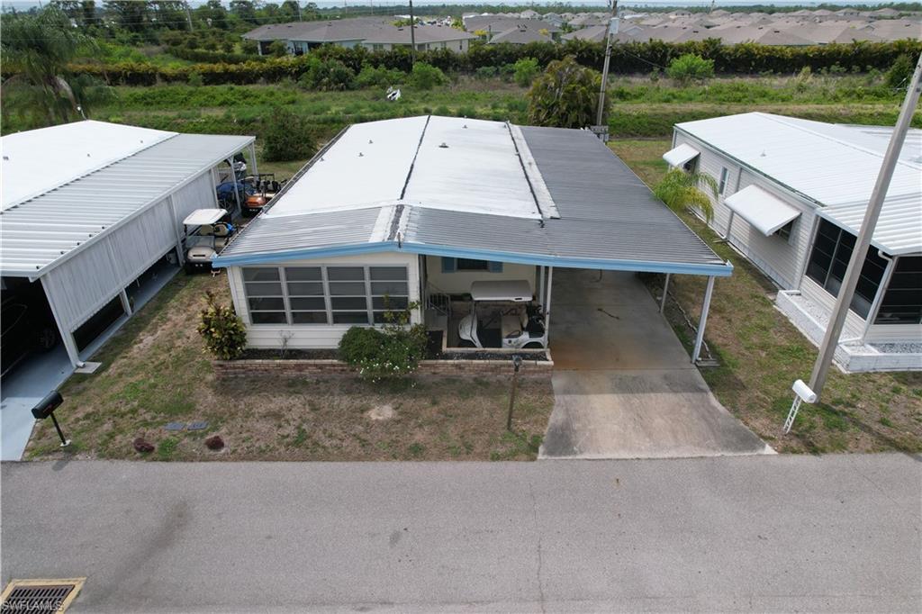 16037 Citron Way Property Photo 4