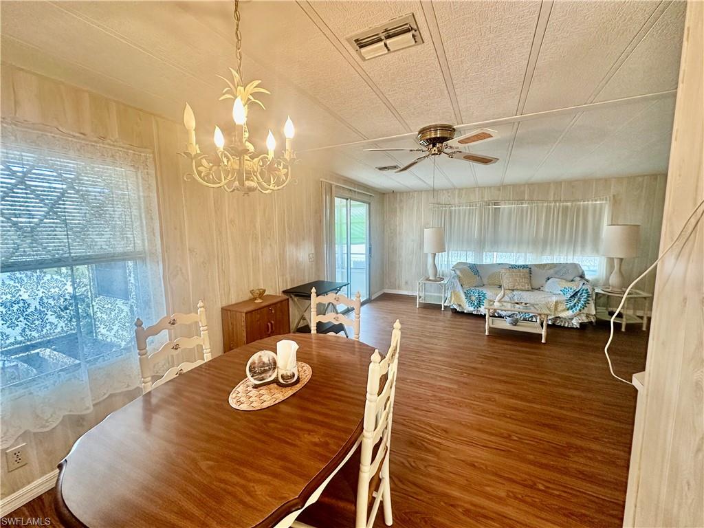 16037 Citron Way Property Photo 10