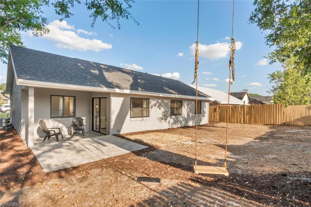 7443 Radiant Cir Property Photo 4