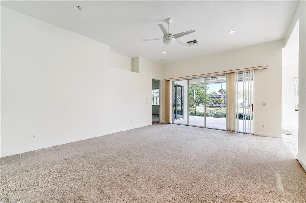 8916 Dartmoor Way Property Photo 8