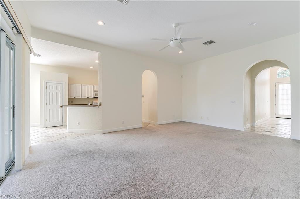 8916 Dartmoor Way Property Photo 9