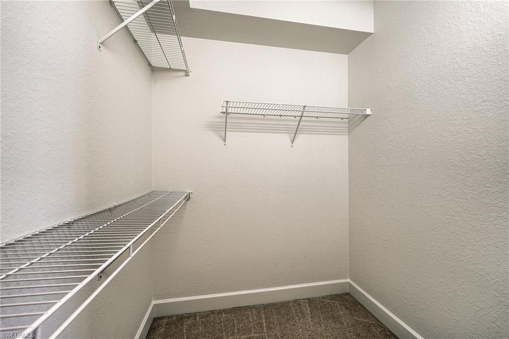 8916 Dartmoor Way Property Photo 12