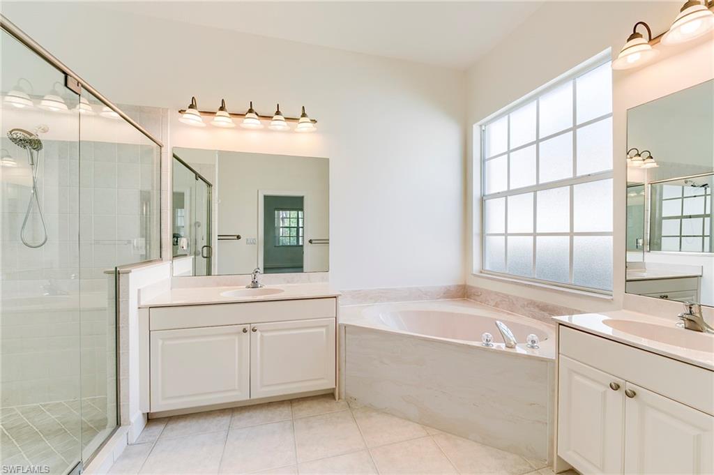 8916 Dartmoor Way Property Photo 13