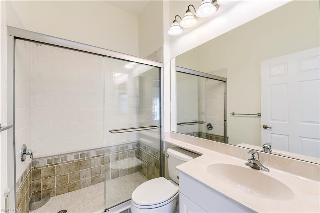 8916 Dartmoor Way Property Photo 17