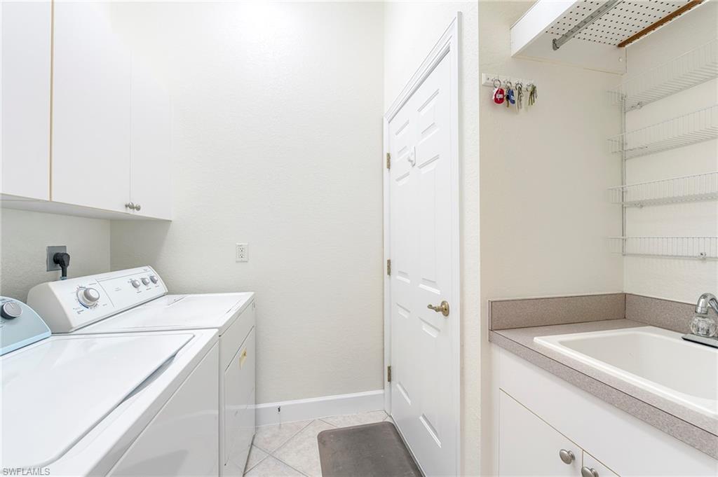 8916 Dartmoor Way Property Photo 26