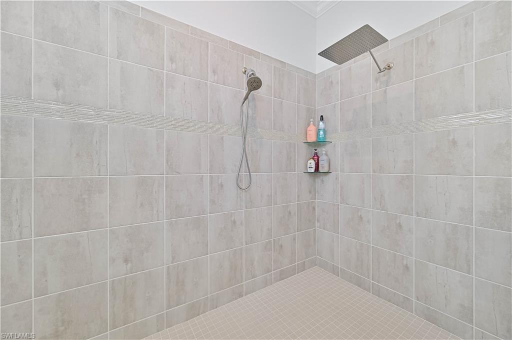 14421 Blue Bay Cir Property Photo 23