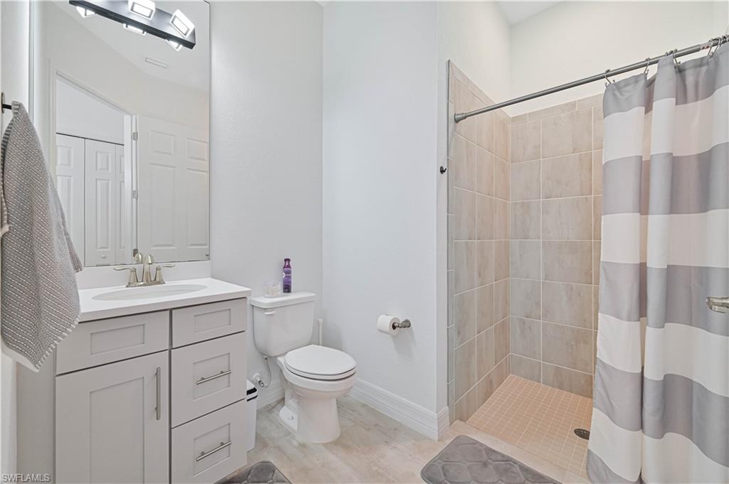 14421 Blue Bay Cir Property Photo 27