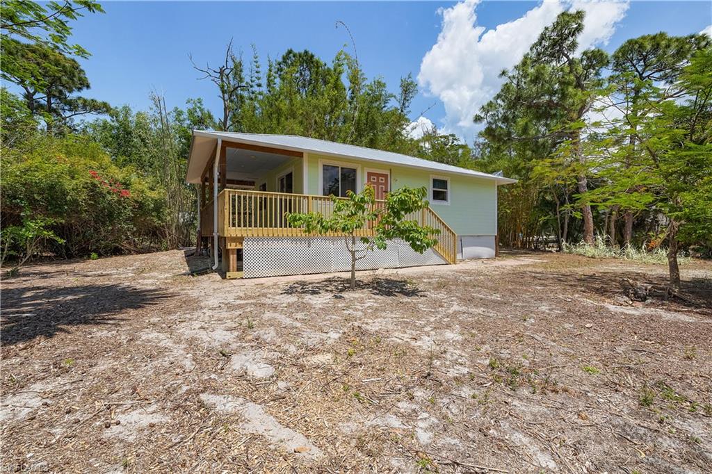 7322 Hibiscus Ave Property Photo 1