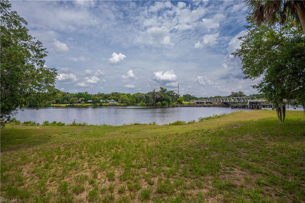 75 Ft Denaud Bridge Way Property Photo 11