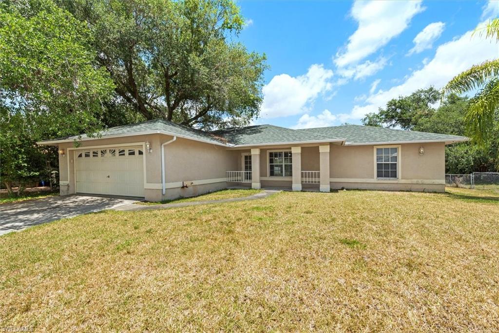 6211 Castlewood Cir Property Photo 2
