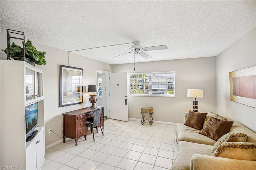 1514 Edgewater Cir 3a Property Photo 6