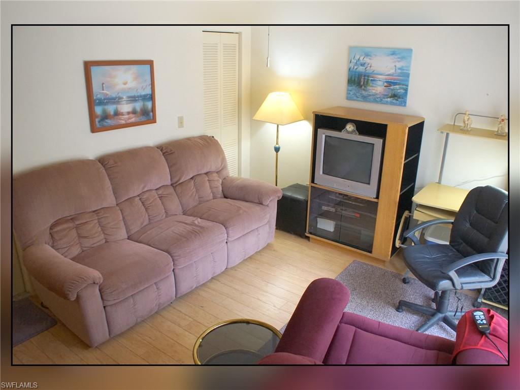 18409 Orangecrest Ct Property Photo 17