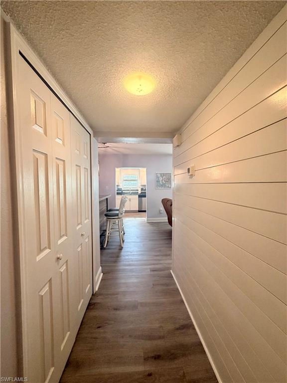 4912 Vincennes St 103 Property Photo 3