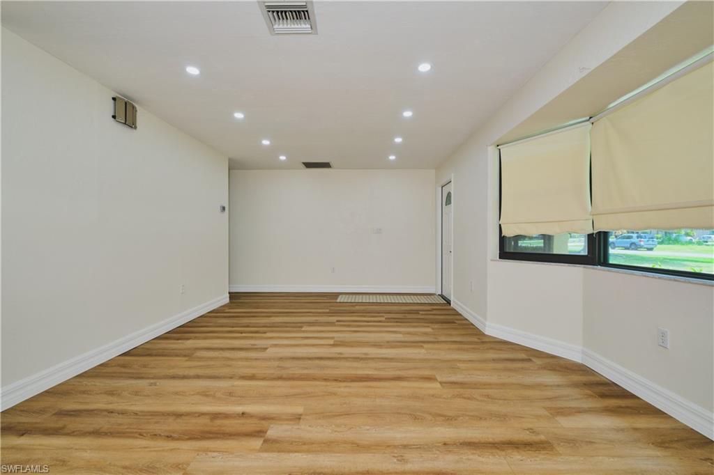 16571 Marc Allen Dr Property Photo 7