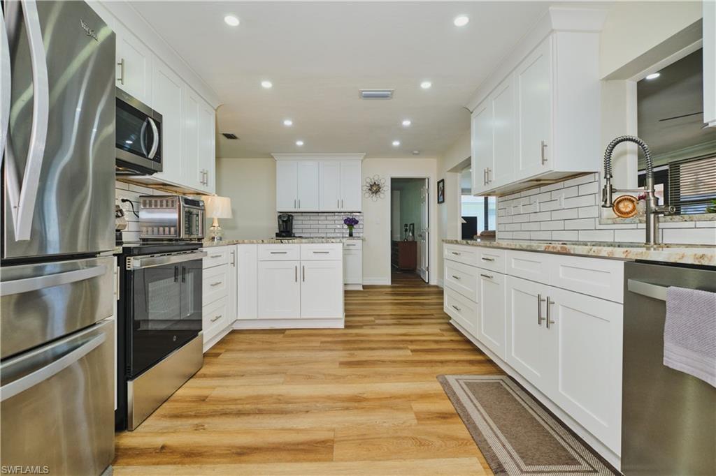 16571 Marc Allen Dr Property Photo 8