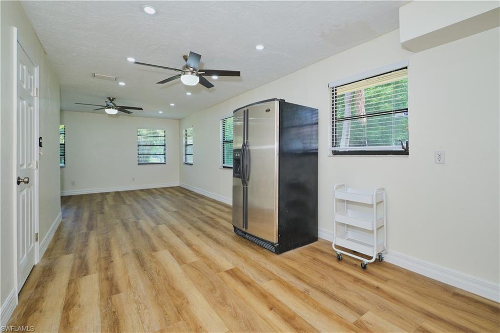 16571 Marc Allen Dr Property Photo 26