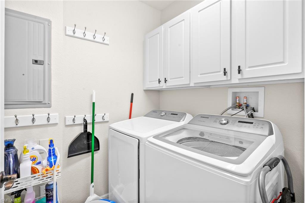 98 Vivante Blvd 410 Property Photo 33