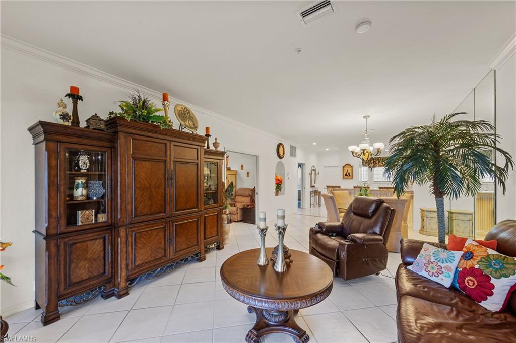 8239 Parkstone Pl 102 Property Photo 7