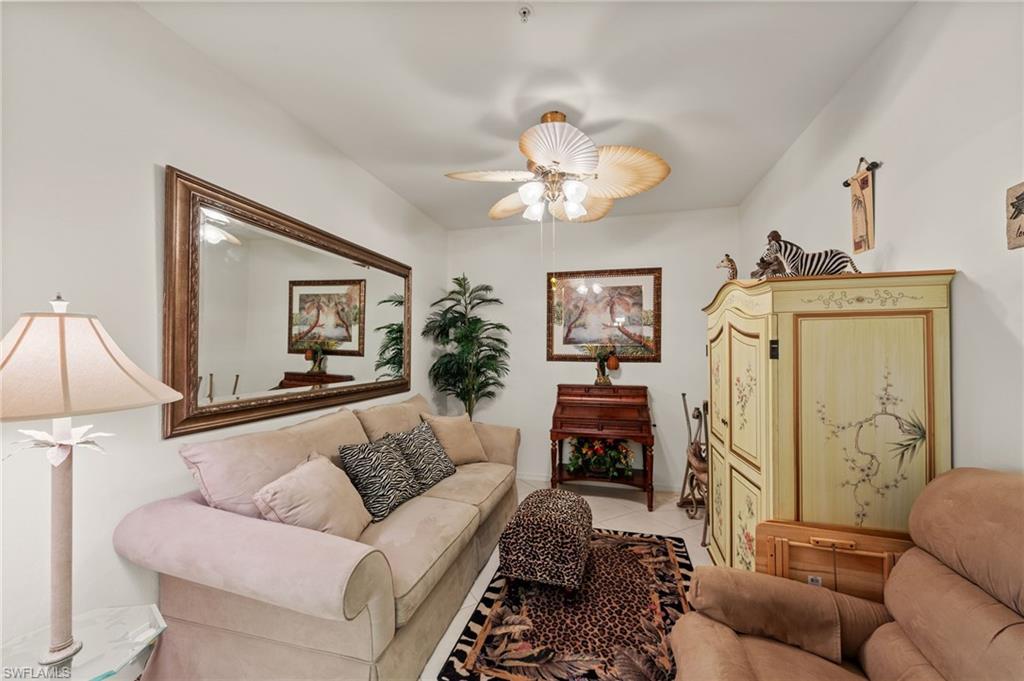 8239 Parkstone Pl 102 Property Photo 17