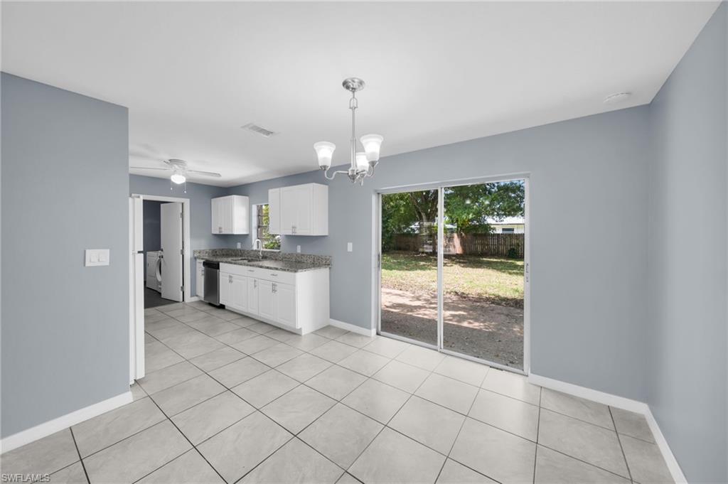 2085 E Tobago Cir Property Photo 8