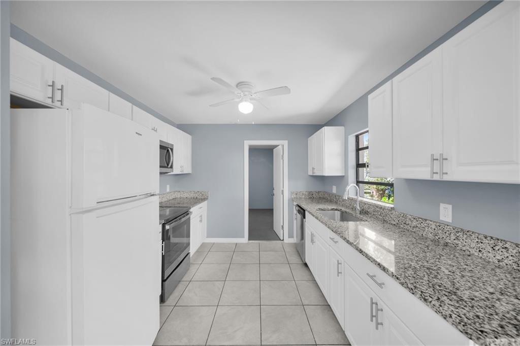 2085 E Tobago Cir Property Photo 10